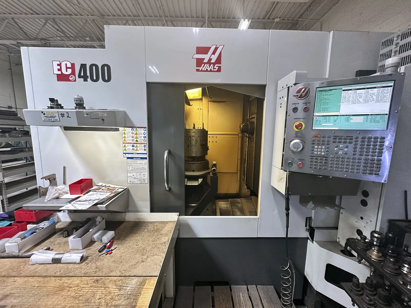 Haas #EC-400, CNC horizontal machining center, 24+1 automatic tool changer, 22" X, 25" Y, 22" Z, #40, 15.75" - Image 1