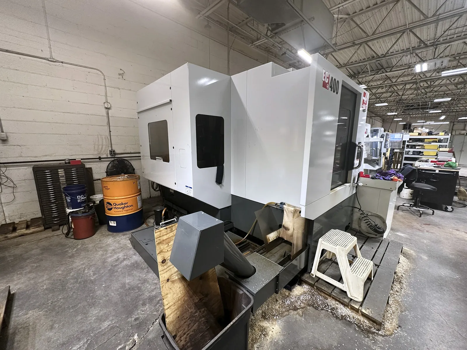 Haas #EC-400, CNC horizontal machining center, 24+1 automatic tool changer, 22" X, 25" Y, 22" Z, #40, 15.75" - Image 4