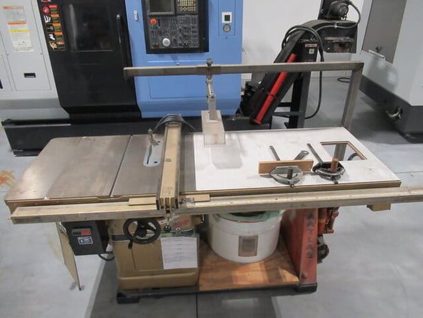Powermatic #66, Tilting Arbor Table Saw, 10" blade, 5/8" arbor, 11000 SFM, 5 HP, 48" Fence, Dust Collector - Image 8