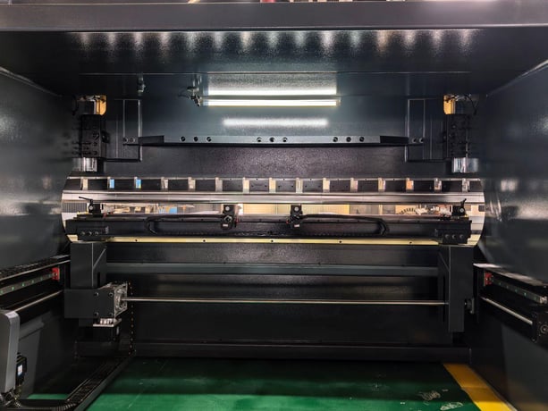 143 Ton, KRRAS #FCNC-130T3200, x, 10.5' overall, 114" between housing, 7.9" stroke, 17.1" daylight, 15.7" - Image 8