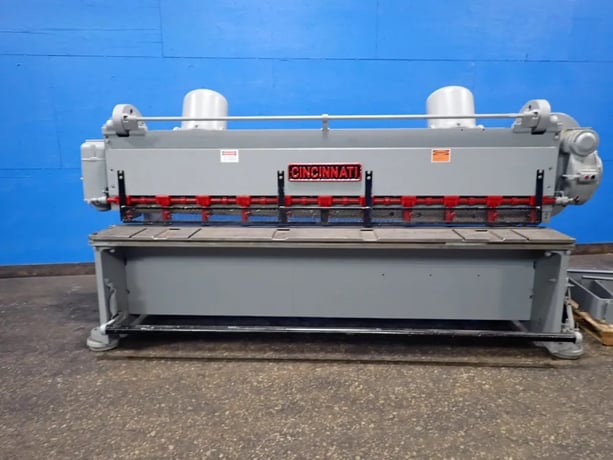 10.4' Cincinnati #1410, Shear, 6 HP, 1620 RPM, 220/440 V. - Image 2