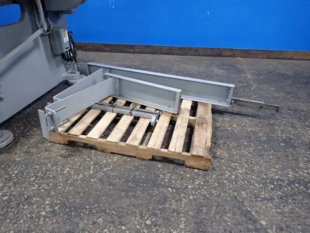 10.4' Cincinnati #1410, Shear, 6 HP, 1620 RPM, 220/440 V. - Image 3
