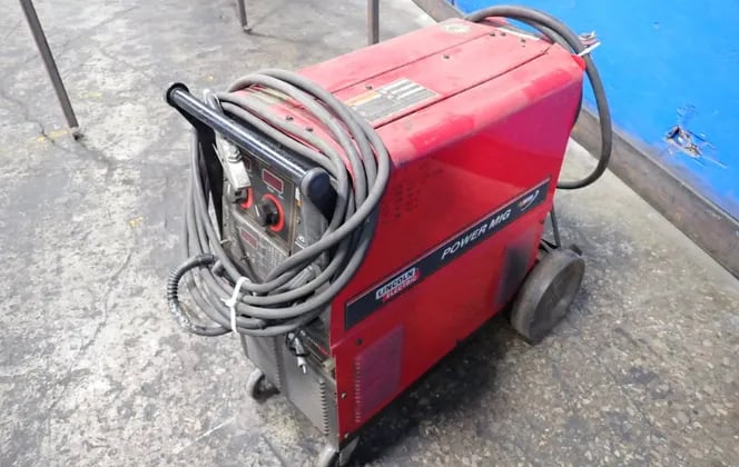 Lincoln Electric #Power-Mig-350MP, Welder, 350 Amps, 34 VDC, 208-575 VAC - Image 4