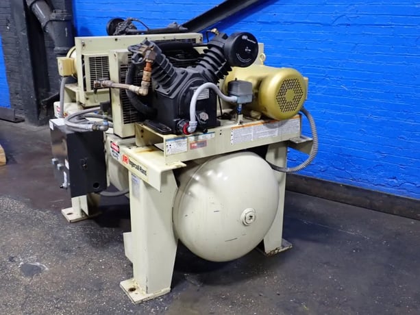 48 cfm, 175 psig, Ingersoll-Rand #2-2475E7.5V-FP, Air Compressor, 120 gallon Tank, 7.5 HP, 1770 RPM, 230/460 - Image 2