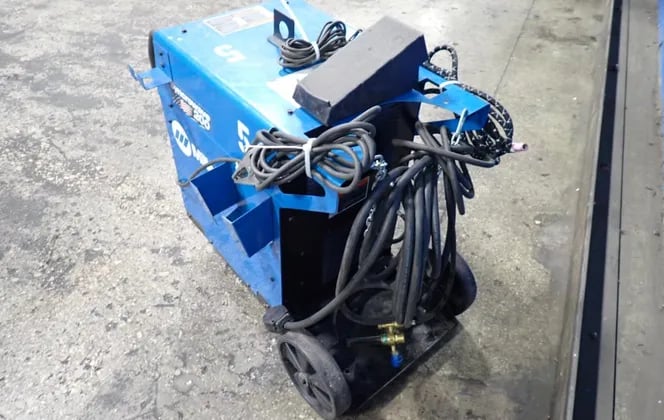 Miller #Syncrowave-200, Welder Unit, 200 Amps, 18 V AC/DC, 230 VAC - Image 3