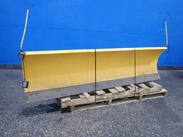 Meyer #C-9, Snow Plow, 108" capacity - Image 1