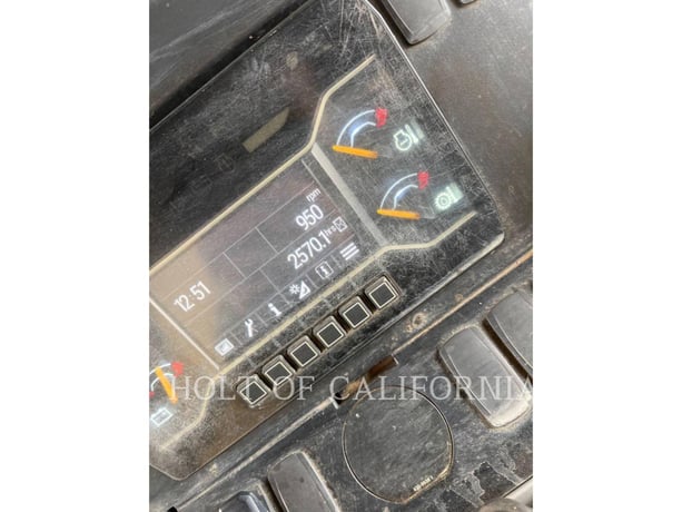 Caterpillar 415IL, 2586 hours, S/N: H6L00269, 2021 - Image 5