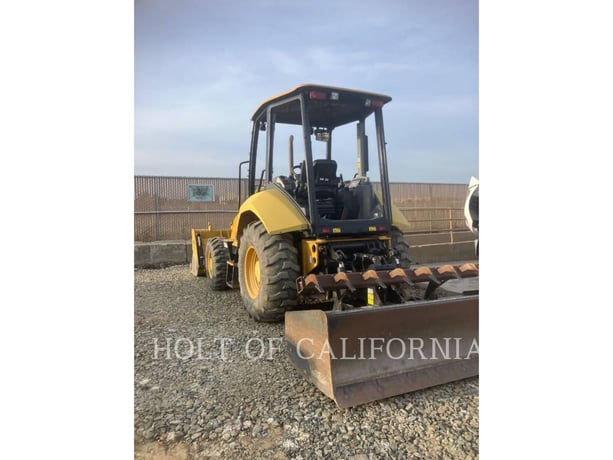 Caterpillar 415IL, 2412 hours, S/N: H6L00268, 2021 - Image 4