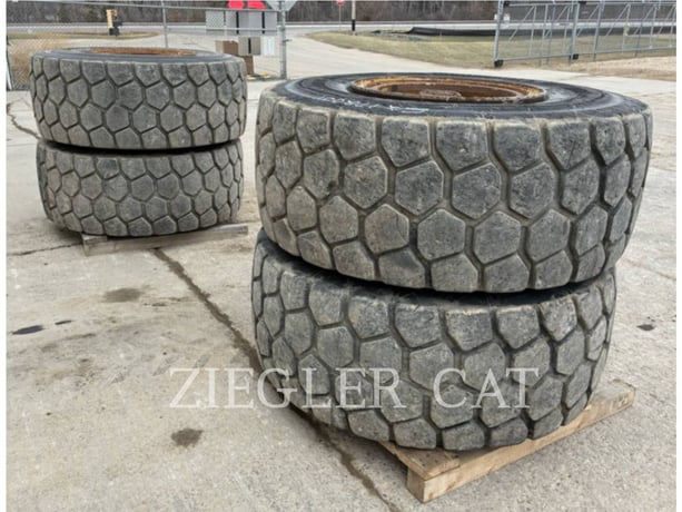 Caterpillar 950M-962M23.5R25FOAMFILLED, - Image 1