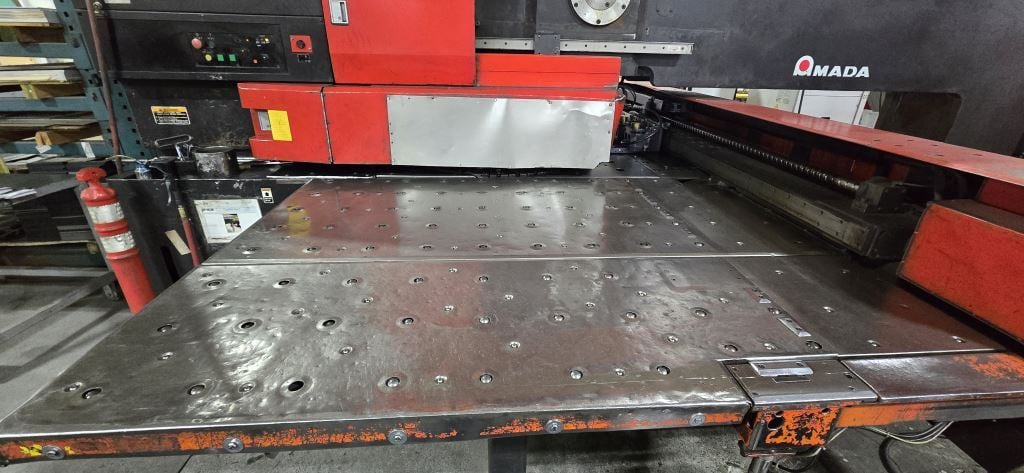 55 Ton, Amada #Vipros-568, CNC turret punch, 62 station, 60" x 157.5" sheet, Amadan 04PC, ball transfer - Image 2