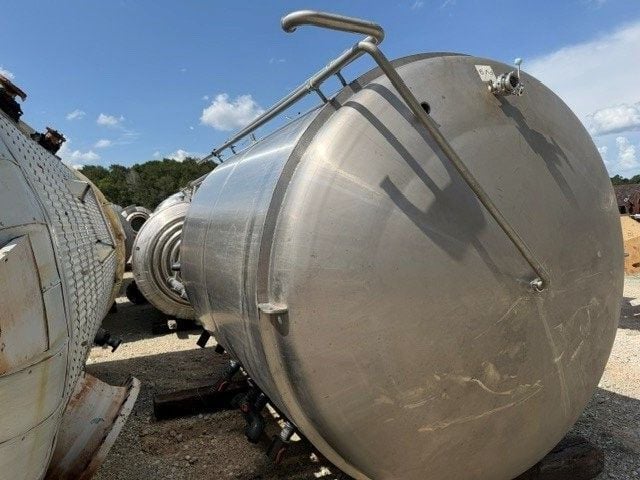 JV Northwest, Stainless Steel Jacketed Fermenter, 8'-5" L x 8'-3" width x 14'-8" H, (2 available) - Image 3