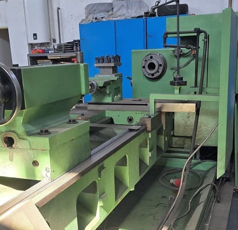 31.5" x 157" TOS Trencin #SUI-80, engine lathe - Image 1
