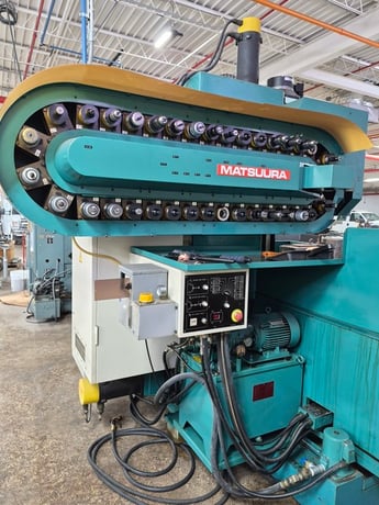 Matsuura #MC-1000V5, CNC vertical machining center, BT45, 3600 RPM, 35 automatic tool changer, 1984 - Image 2