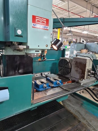 Matsuura #MC-1000V5, CNC vertical machining center, BT45, 3600 RPM, 35 automatic tool changer, 1984 - Image 4