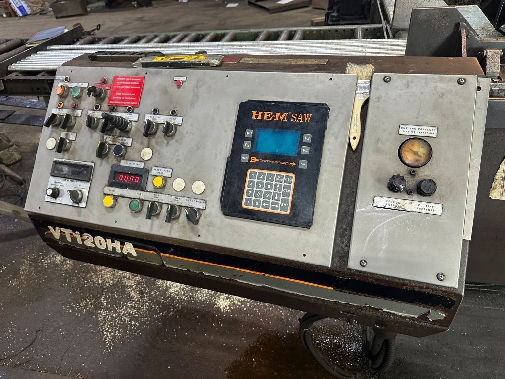 HEM #VT120HA, fully automatic vertical band saw, 2006 - Image 2