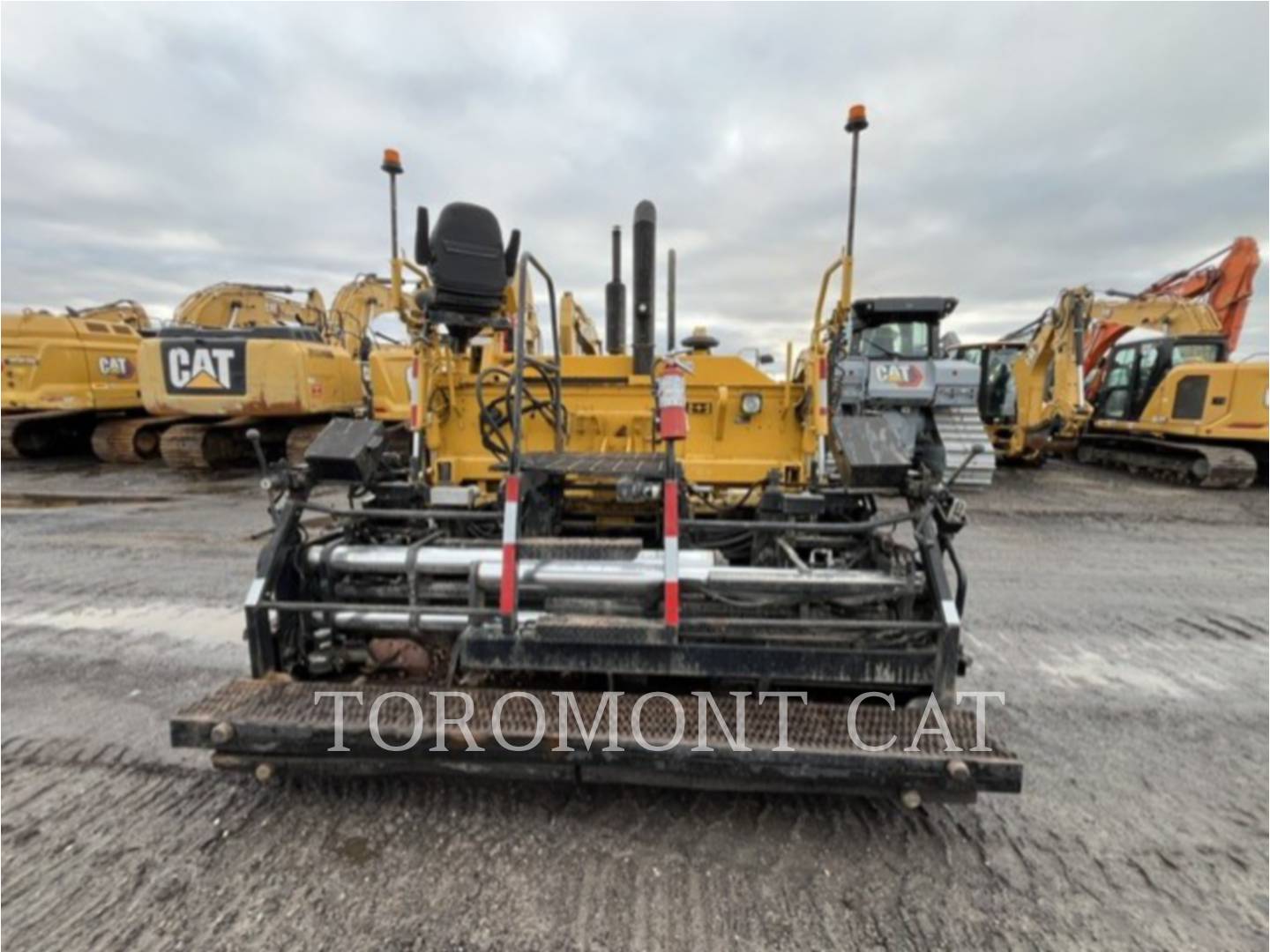 Caterpillar AP-1055B, Asphalt Paver, 11630 hours, S/N: ABB00528, 2003 - Image 3