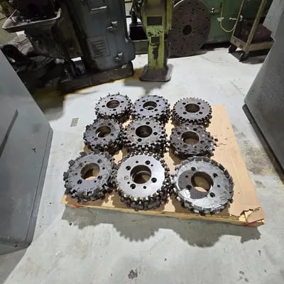 Gleason #26, Spiral Bevel Hypoid Generator w/ 2 Roughers, 33" diameter, 10:1 ratio, 1.5 DP, modified roll, (3 - Image 7