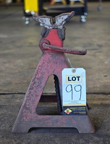 Big Red, 2 ton jack stand - Image 1