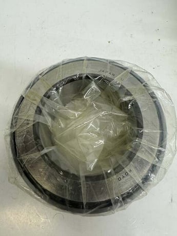 Koyo 5760 Tapered Roller Bearing 519C/5190 95 x 200 x 67 mm 22319 RZW33C3 - Image 3