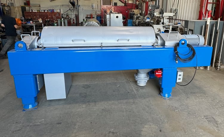 18" x 75" Tomoe #TDM050, decanter centrifuge, 125 HP main, 20 HP back drive, 8.5° beach, 152:1 gearbox - Image 1