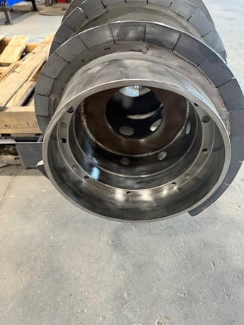 18" x 75" Tomoe #TDM050, decanter centrifuge, 125 HP main, 20 HP back drive, 8.5° beach, 152:1 gearbox - Image 5