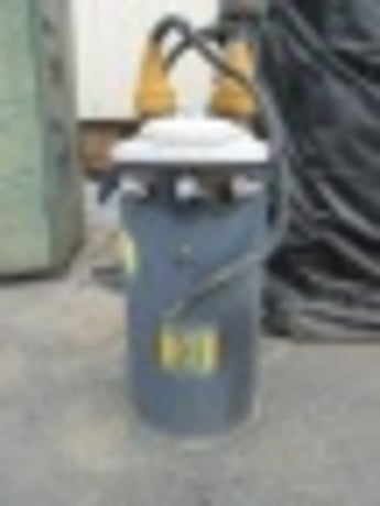 10 KVA 2400 Primary, 120/240 Secondary, Eaton / Cutler-Hammer / Westinghouse, oil, outdoor, #LT4703 - Image 1