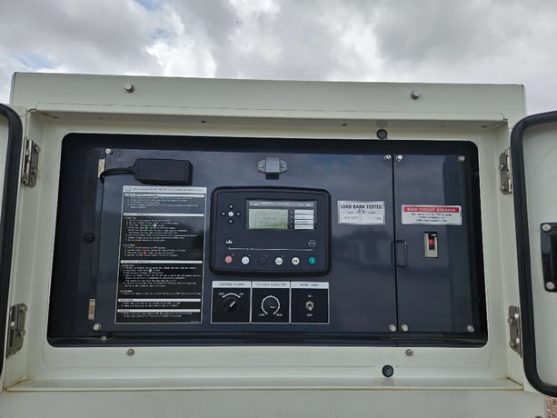55 KW Allmand #MP65-8E1, 120/240/208/277/480 Volts, 1703 hours, Isuzu BR-4JJ1X engine, trailer mounted, Tier - Image 5