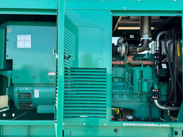 300 KW Cummins #DQDAC, diesel generator set, 120/208 Volts, 464 HP @ 1800 RPM, QSL9-G7 engine, EPA Tier 3 - Image 4