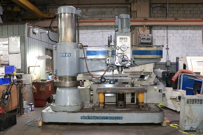 6' -1/2' " -19" Ooya #RE3-2000, radial drill, 10 HP, power elevation & clamping, #5MT, T-Slotted Base, coolant - Image 1