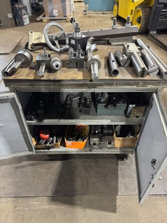25"/32" x 120" Lehigh, gap bed engine lathe, 4.75" Bore, D1-8, 16" 3 & 4 jaw chuck, tooling package, 16" - Image 10