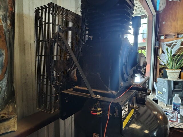 Mac Tools #ACPV580S, Air Compressor, 80 Gallon, 17 scfm @ 100 psi, 2021 - Image 2
