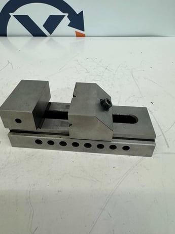Phase II Precision Screwless Vise 235-302 | 2 in. Jaw Width, 0 to 3.15 in. Jaw Opening - Image 3