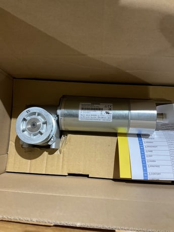Siemens HP #6FB1103-0A RPM 13-4MB0, SIDOOR MDG180 R GEARED MOTOR, NEW - Image 4