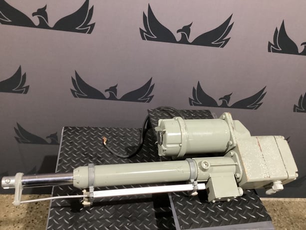 Tsubaki #LPGC100DK3XLK4-TK, POWER CYLINDER - Image 5