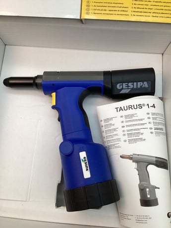 Gesipa #1457665, TAURUS 1 Pneumatic Rivet Tool, NEW - Image 3