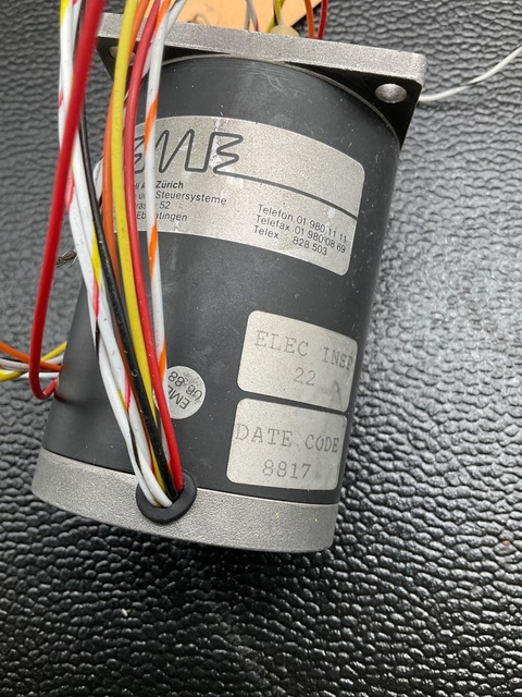 Sigma #20-2235D200-F1.7, STEPPER MOTOR 1.8 8-LEAD - Image 1