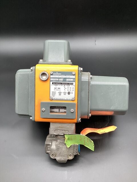 Maxon #100SHA12-AB52-BB21B0, Electric Gas Shut-Off Valve - Image 2