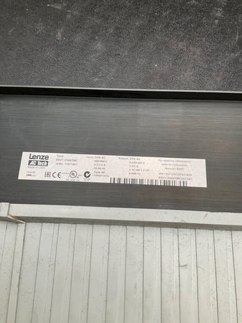 1.5HP Lenze #ESV112N04TMC, SMVECTOR VFD 1.5HP 480V NEMA 4X - Image 4