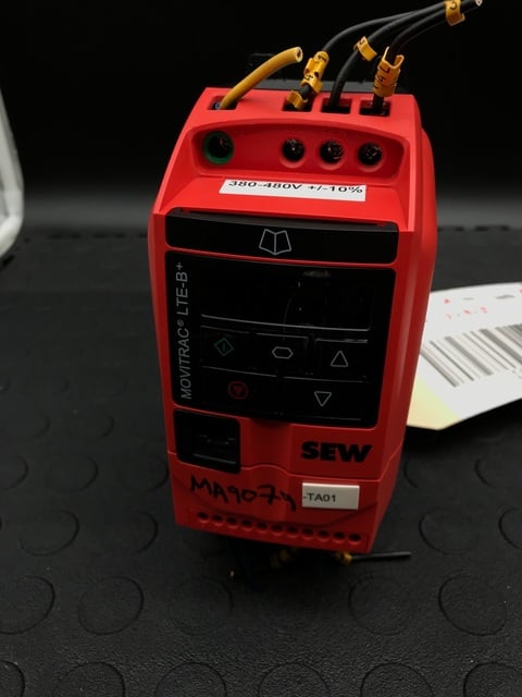 0.75kW SEW Eurodrive #MCLTEB0008-5A3-1-00, MOVITRAC LTE-B+ 0.75kW VFD Drive - Image 1