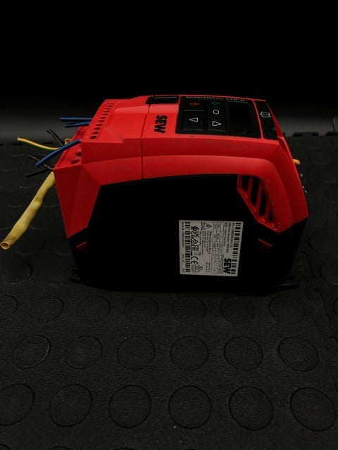 0.75kW SEW Eurodrive #MCLTEB0008-5A3-1-00, MOVITRAC LTE-B+ 0.75kW VFD Drive - Image 4