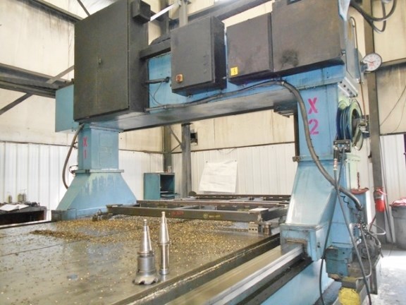 Cincinnati Milacron, CNC Bridge Mill, 430" X Travel, 120" Y Travel, 48" Z, 50" daylight, 128" centers, 10 HP - Image 7