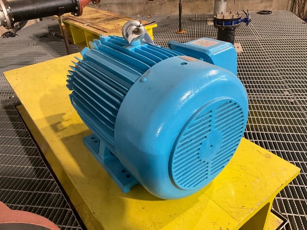 100 HP HP RPM Teco Westinghouse #PDH10045, AC Motor, 1800 RPM, 575V, 3 phase, 405T Frame, TEFC, 95.4% Eff. - Image 1