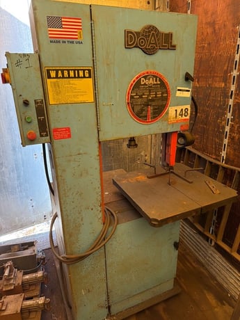 Doall #2013-V, Vertical Band Saw, 20" Throat, 13" Height, 2 HP, 26" x 26" Table - Image 2