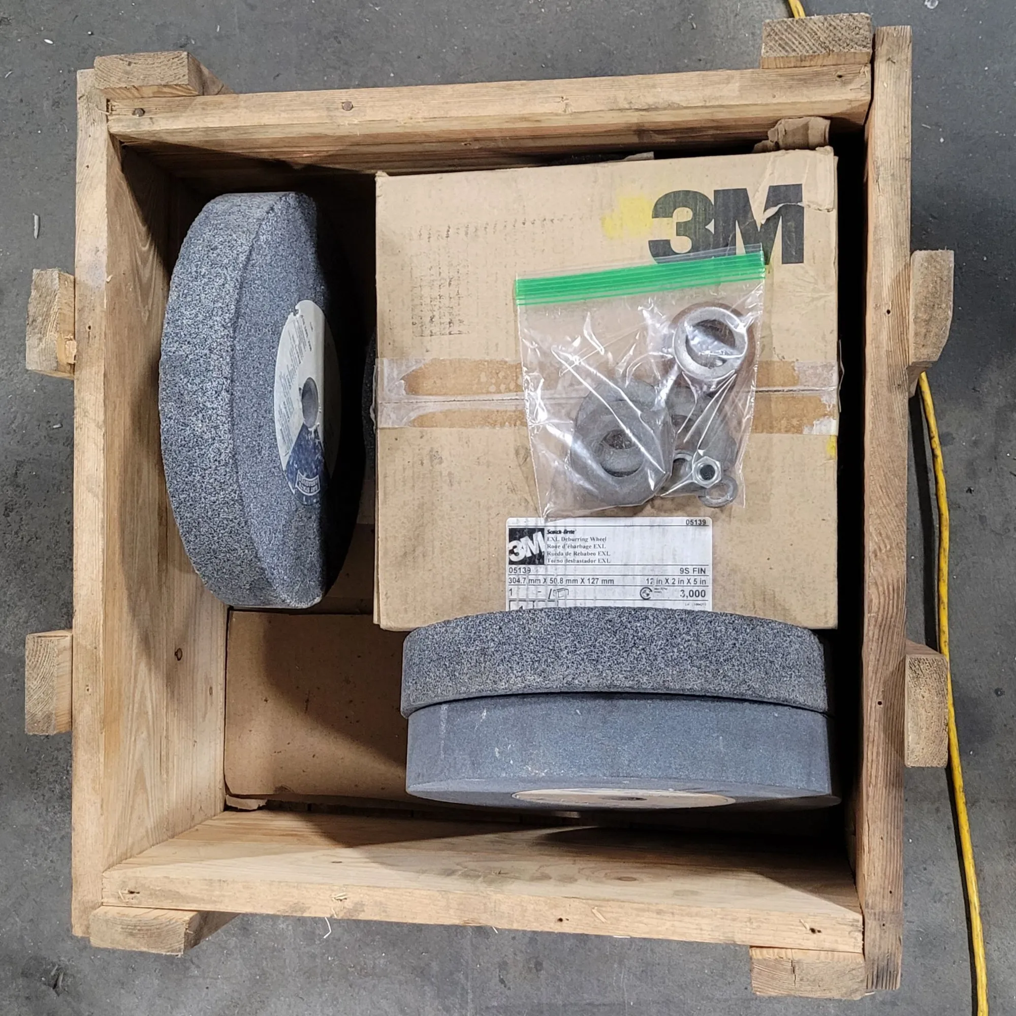 Cincinnati #103, Pedestal Grinder, 2 HP, 460V, 3 Ph., 1800 RPM, 12" x 2" x 5" Wheels - Image 6