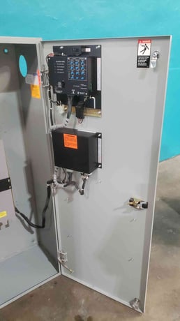 400 Amp. GE Zenith #ZTGK40EC-7, ZTG Series, Automatic Transfer Switch, 480 Volts, 3 Phase - Image 4