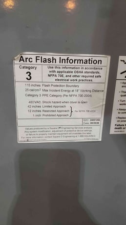 600 Amp. GE Zenith #ZTSH60EC-5, ZTS Series, Automatic Transfer Switch, 480 Volts, 3 Phase - Image 2