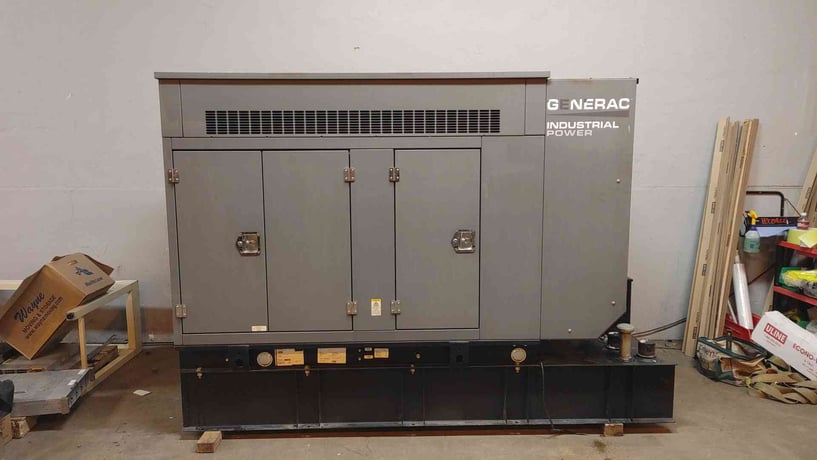 15 KW Generac #SD15, Industrial Diesel Standby Generator, 120/240 Volts, 1 Phase, 334 Hrs., Tested, 2016 - Image 1