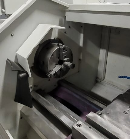 Bridgeport Romi #EZ Path SD, CNC Lathe, 18" Swing, 40" Centers, 8" Chuck, 7.5 HP, 4,000 RPM, Tailstock, 1998 - Image 4