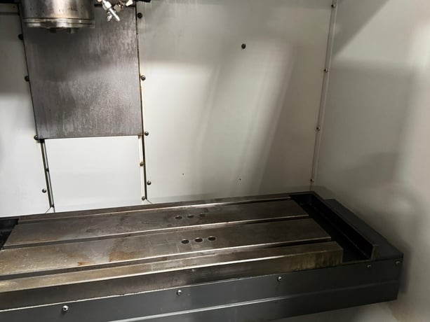 Haas #Mini Mill, Vertical Machining Center, 16" x 12" x 10", 7.5 HP, 6,000 RPM, 10-Tool automatic tool - Image 7