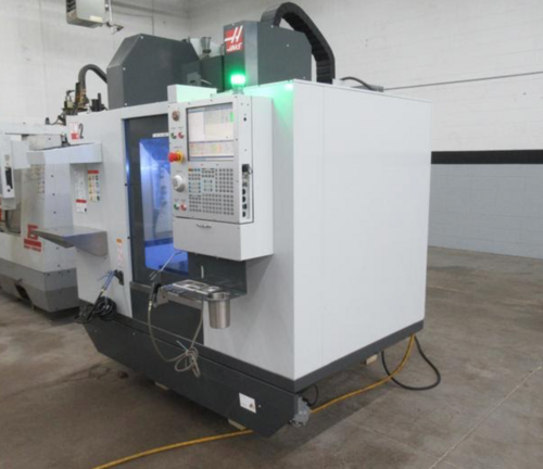 Haas #DM-2, Vertical Machining Center, 28" x 16" Travel, 15 HP, 10,000 RPM, 18-Tool automatic tool changer - Image 2